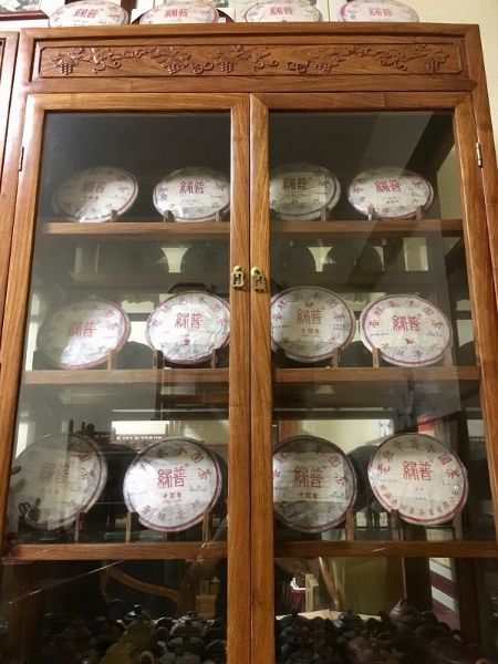 勐海老班章茶業(yè)有限公司中山陽羨紫砂經(jīng)銷店正式授權(quán)營業(yè)！